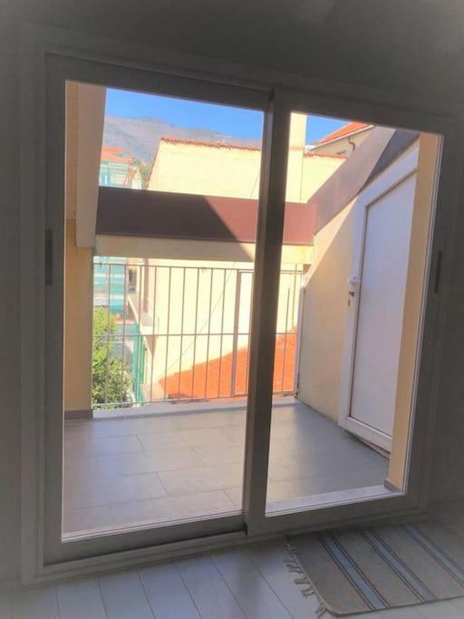 Budello Di Alassio, Ampio Appartamento Con Box المظهر الخارجي الصورة
